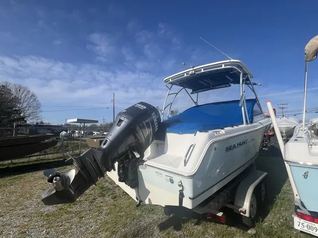 Slide: The Image of Sea Hunt Escape Series 220 LE 2012 - 8