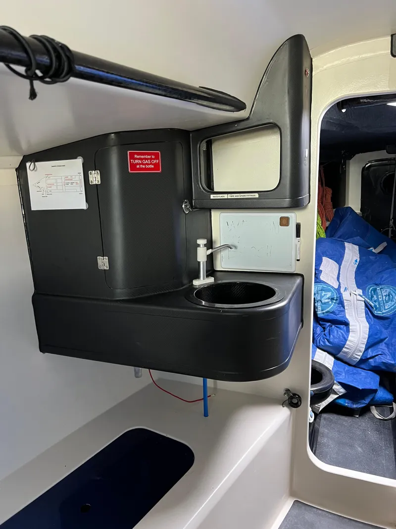 Slide: The Image of Offshore Van Munster Boats Fred Barrett 35 2016 - 51