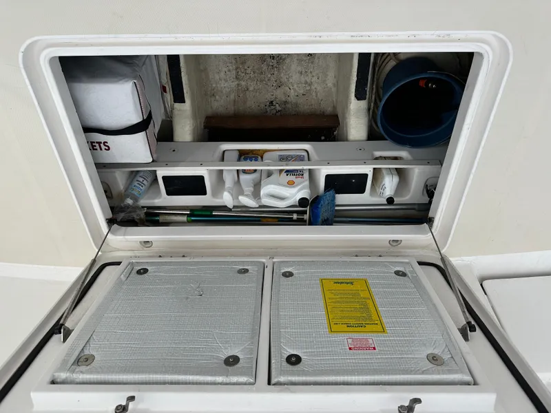 Slide: The Image of Sabre 38 Hardtop Express 2005 - 56