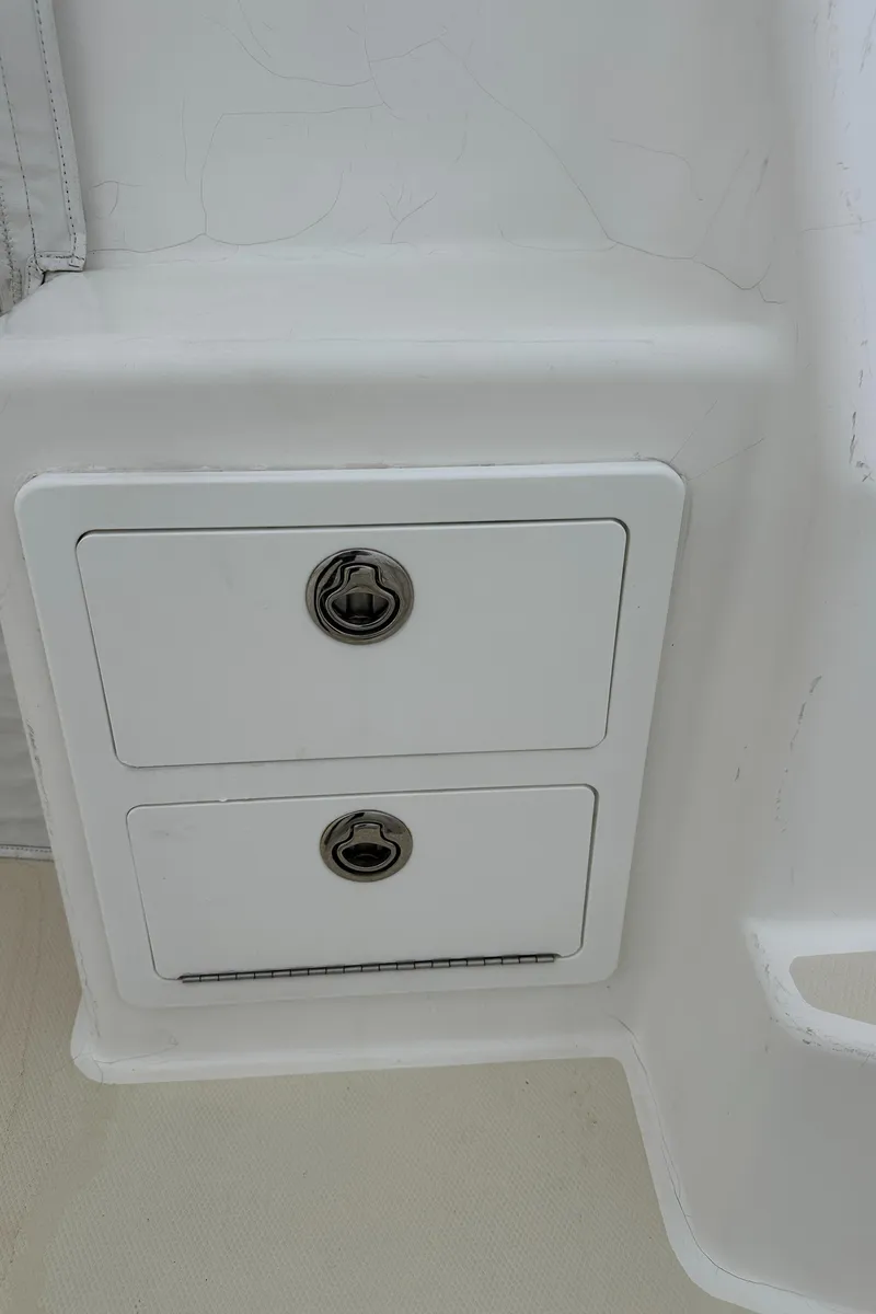 Slide: The Image of Sabre 38 Hardtop Express 2005 - 57