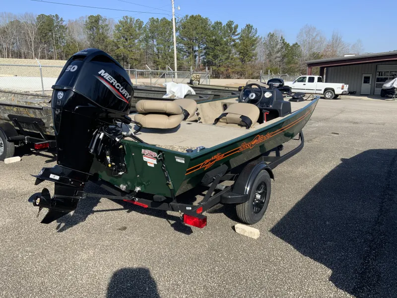 Slide: The Image of Tracker Bass Tracker Classic Limited 2025 - 7