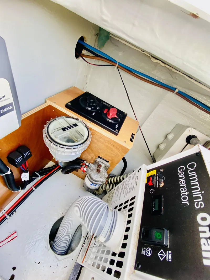 Slide: The Image of Lagoon 42 Owners Version 2019 - 54