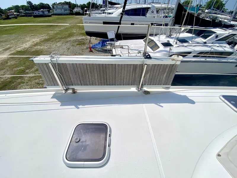 Slide: The Image of Privilege 435 2006 - 61