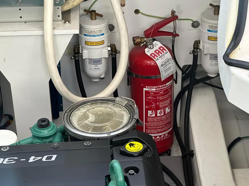 Slide: The Image of Engine / Intake Filter/ Fire Suppression System - 35