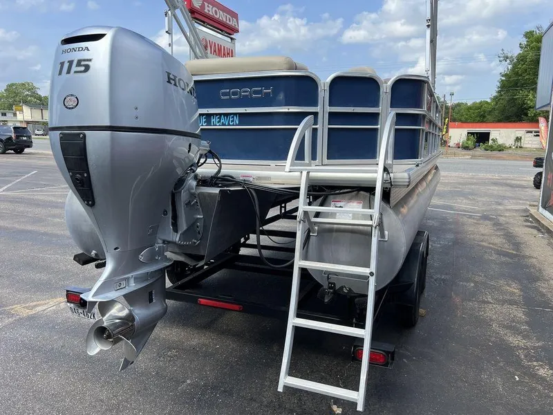 Slide: The Image of Coach Pontoons 230 C 2017 - 23