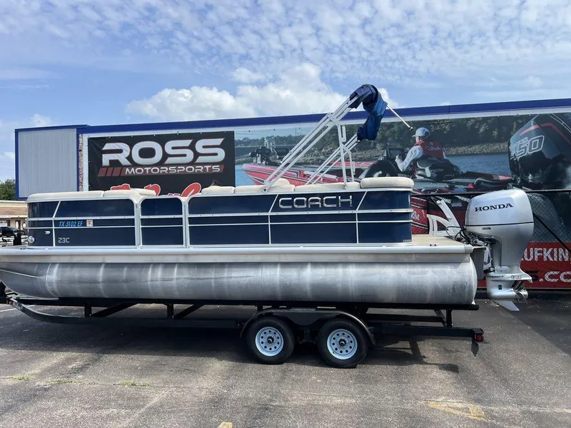 Slide: The Image of Coach Pontoons 230 C 2017 - 5