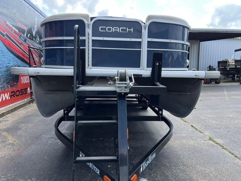 Slide: The Image of Coach Pontoons 230 C 2017 - 52