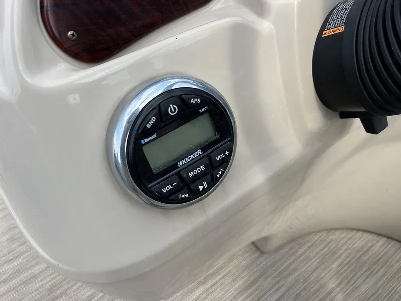 Slide: The Image of Coach Pontoons 230 C 2017 - 80