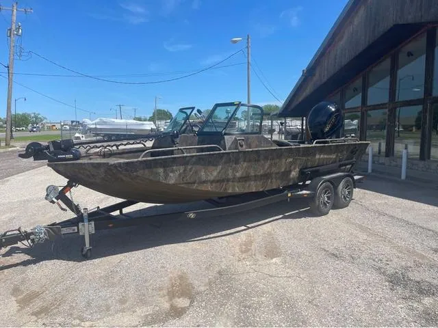 Slide: The Image of G3 Sportsman 2100 2025 - 2