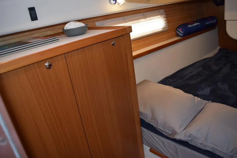 Slide: The Image of Catalina 425 2020 - 11