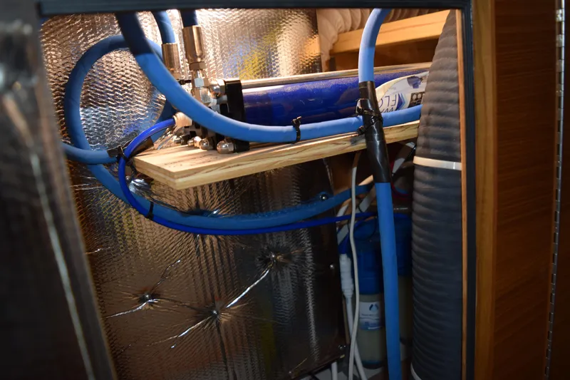 Slide: The Image of Catalina 425 2020 - 24