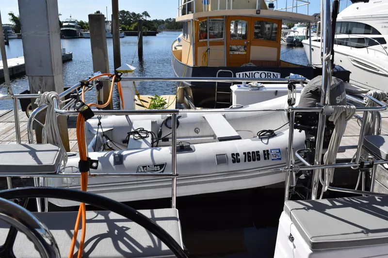 Slide: The Image of Catalina 425 2020 - 40