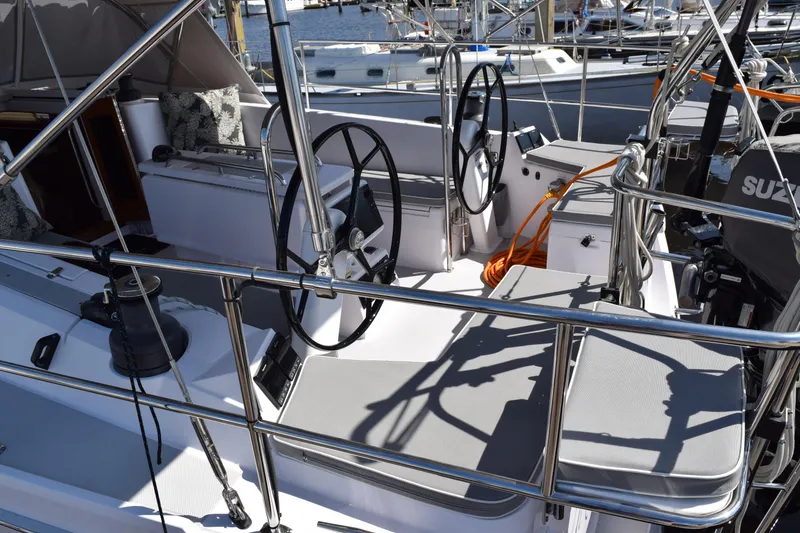 Slide: The Image of Catalina 425 2020 - 41