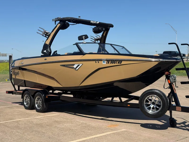 Slide: The Image of Tigé Z3 2023 - 6