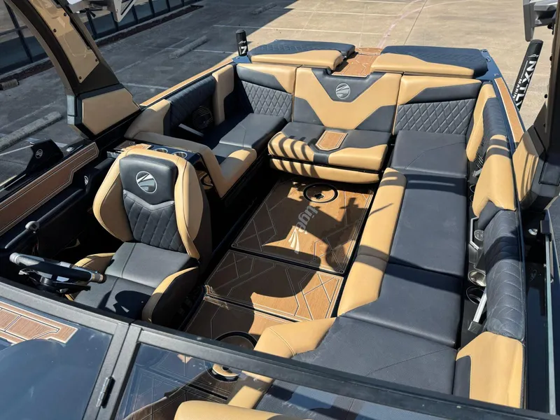 Slide: The Image of Tigé Z3 2023 - 9