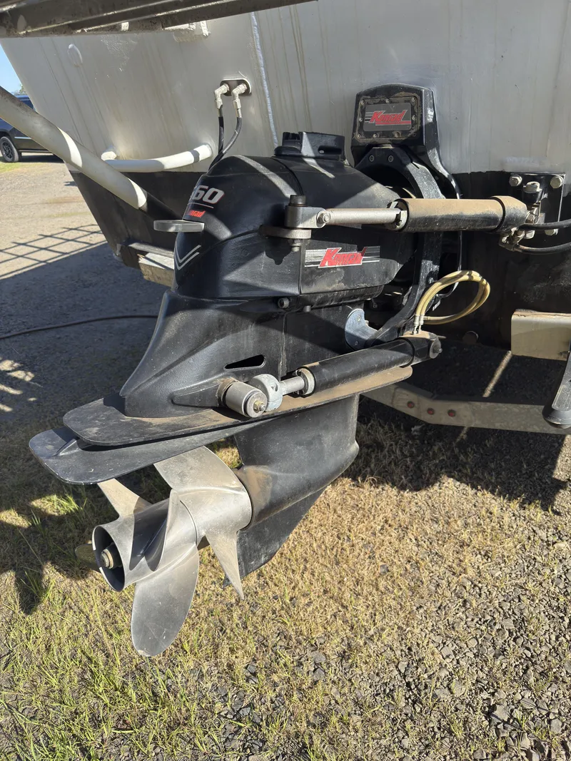 Slide: The Image of 1975 Monark 30 Fishing Boat outboard motor and propeller detail. - 31