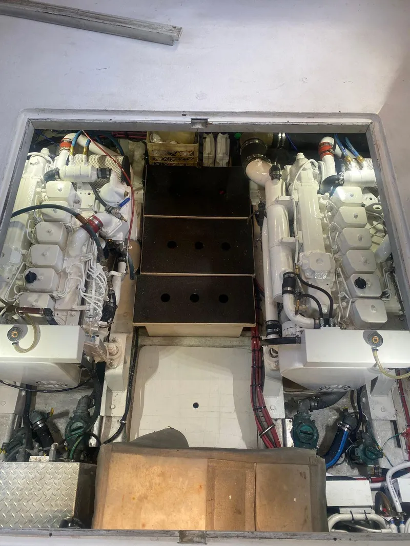 Slide: The Image of Jefferson 42 Viscount Sundeck 1990 - 67