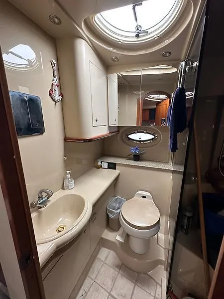 Slide: The Image of Cruisers 3772 Express 2003 - 13