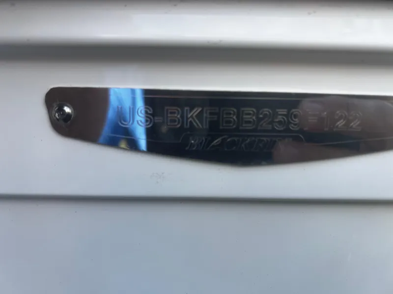 Slide: The Image of 2022 Blackfin 222 CC boat identification plate with serial number. - 47