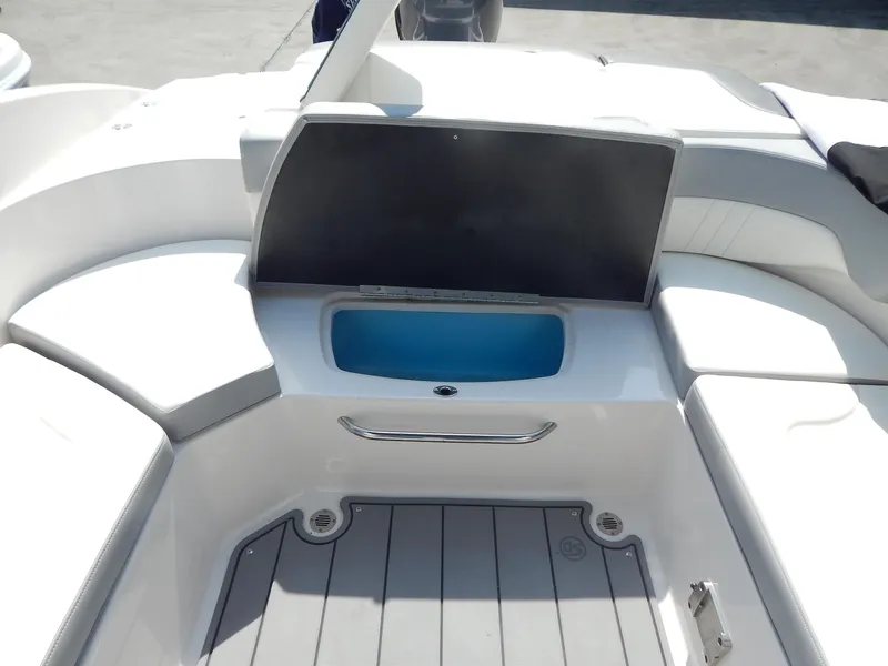 Slide: The Image of Chaparral 23 SSi OB 2022 - 52