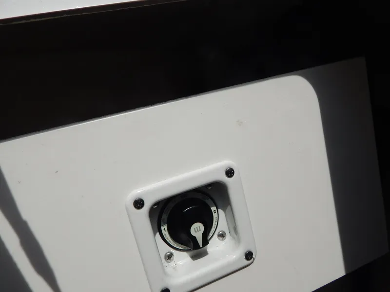 Slide: The Image of Chaparral 23 SSi OB 2022 - 56