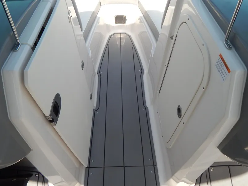 Slide: The Image of Chaparral 23 SSi OB 2022 - 58