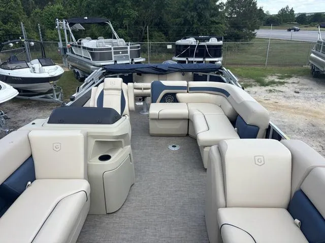 Slide: The Image of Godfrey Sweetwater 2286 F 27" Impact Center Tube Package 2025 - 15