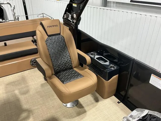 Slide: The Image of Luxurious seating on 2025 Harris GRAND MARINER 250 SLDH boat, featuring premium materials and design. - 19