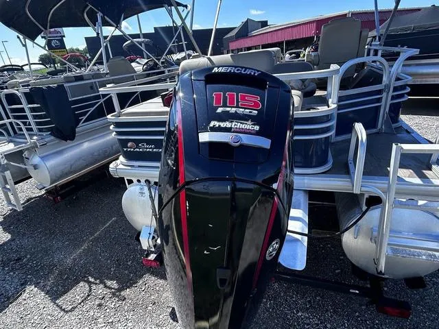 Slide: The Image of Sun Tracker SportFish™ 22 DLX 2022 - 5