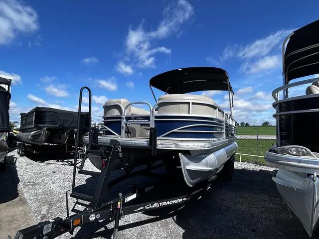 Slide: The Image of Sun Tracker SportFish™ 22 DLX 2022 - 7