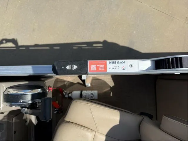 Slide: The Image of Sun Tracker Fishin' Barge 22 XP3 2023 - 10