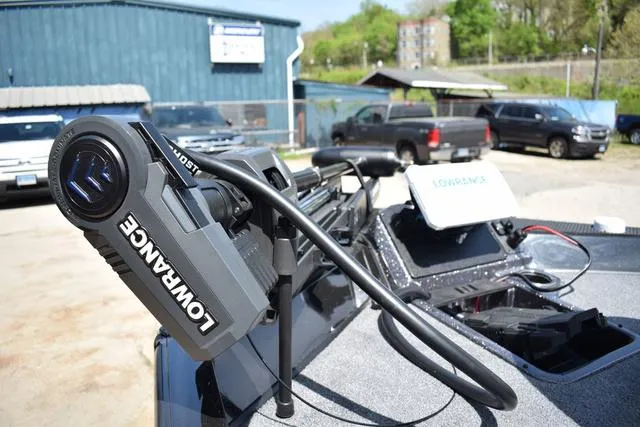 Slide: The Image of Ranger RT198P 2025 - 25