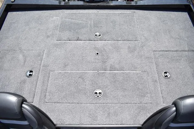 Slide: The Image of Ranger RT198P 2025 - 29