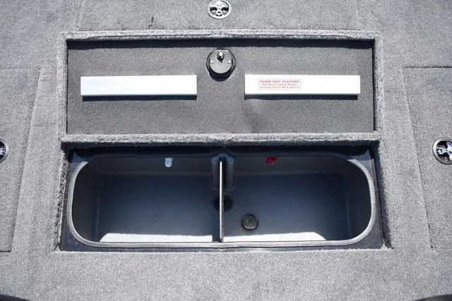 Slide: The Image of Ranger RT198P 2025 - 30