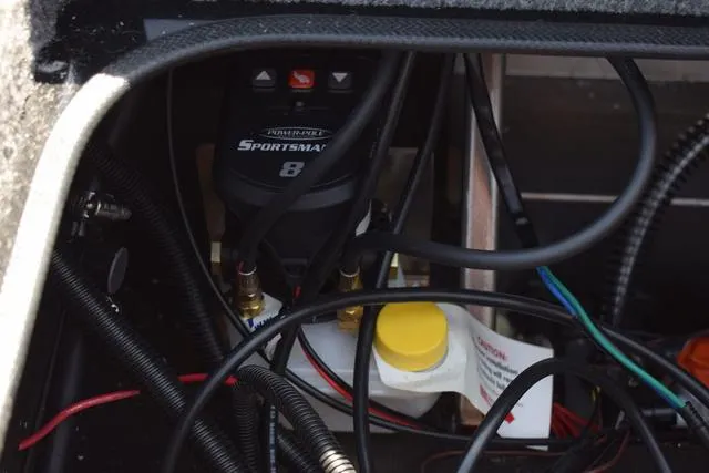 Slide: The Image of Ranger RT198P 2025 - 34