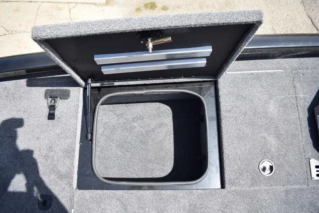 Slide: The Image of Ranger RT198P 2025 - 39