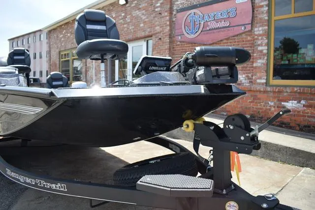 Slide: The Image of Ranger RT198P 2025 - 8