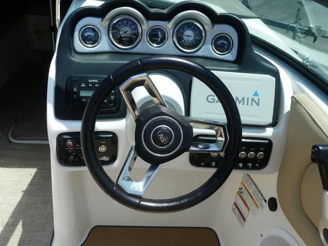 Slide: The Image of NauticStar 243 DC 2020 - 7