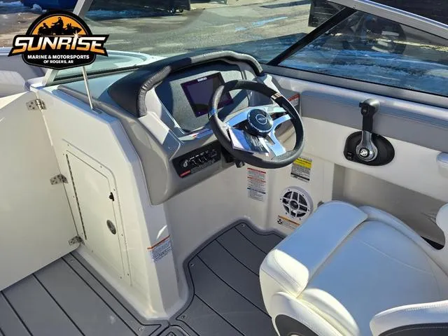 Slide: The Image of Chaparral SSi 21 2025 - 15