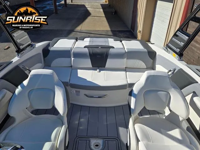 Slide: The Image of Chaparral SSi 21 2025 - 20