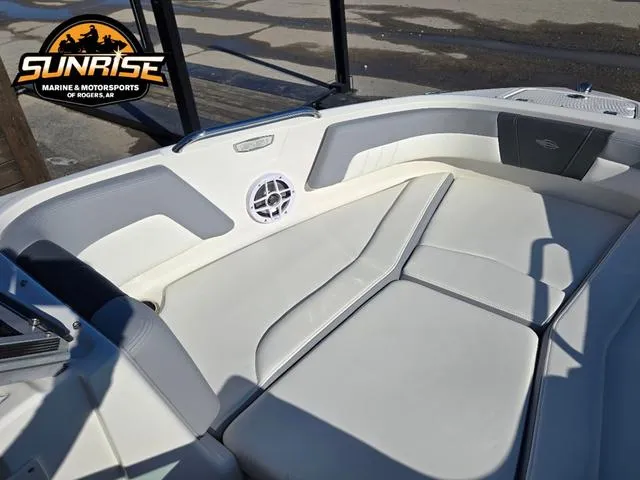 Slide: The Image of Chaparral SSi 21 2025 - 17