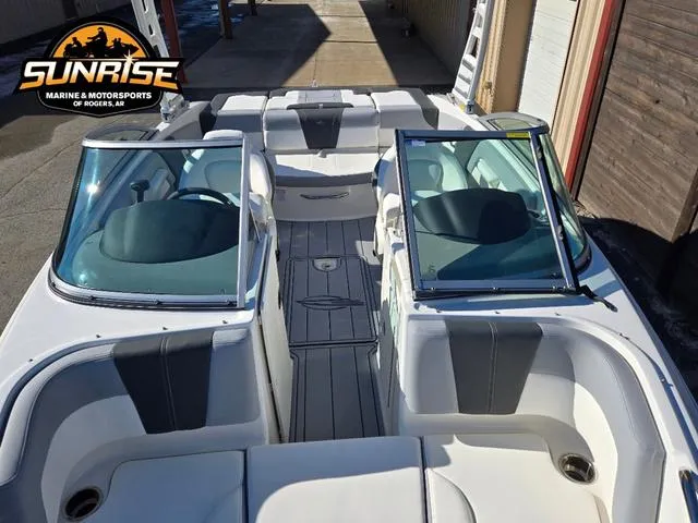 Slide: The Image of Chaparral SSi 21 2025 - 19