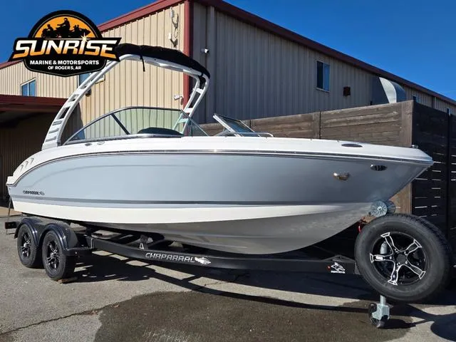 Slide: The Image of Chaparral SSi 21 2025 - 29