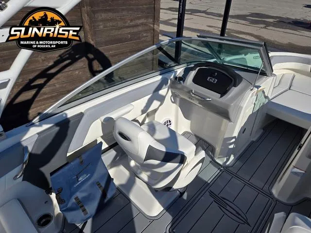 Slide: The Image of Chaparral SSi 21 2025 - 8