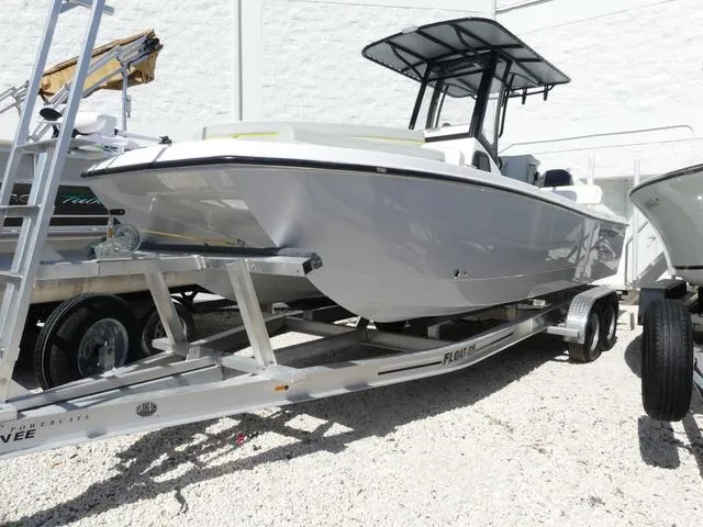 Slide: The Image of Twin Vee 22 Bay Cat 2026 - 1