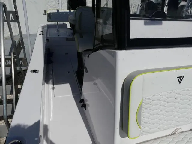 Slide: The Image of Twin Vee 22 Bay Cat 2026 - 18