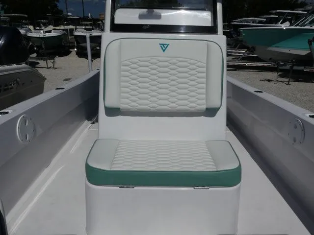 Slide: The Image of Twin Vee Bay Cat 22 2026 - 17