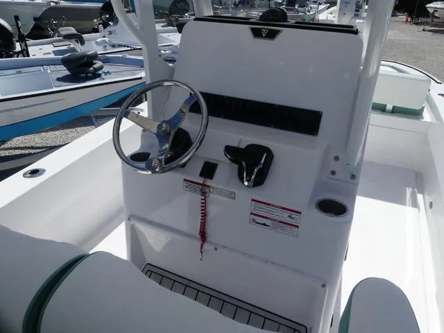 Slide: The Image of Twin Vee Bay Cat 22 2026 - 8