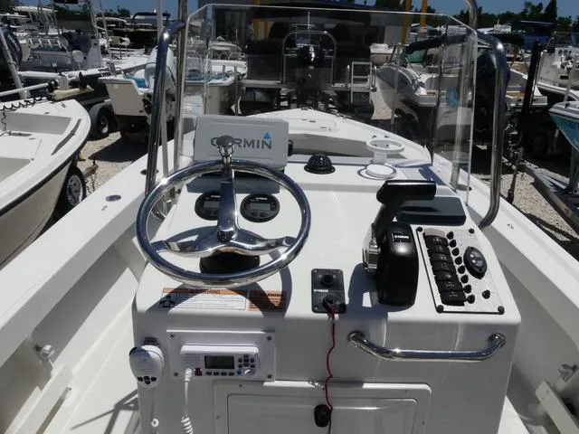 Slide: The Image of 2019 Parker 1801 CC boat console with Garmin navigation and control panel. - 7