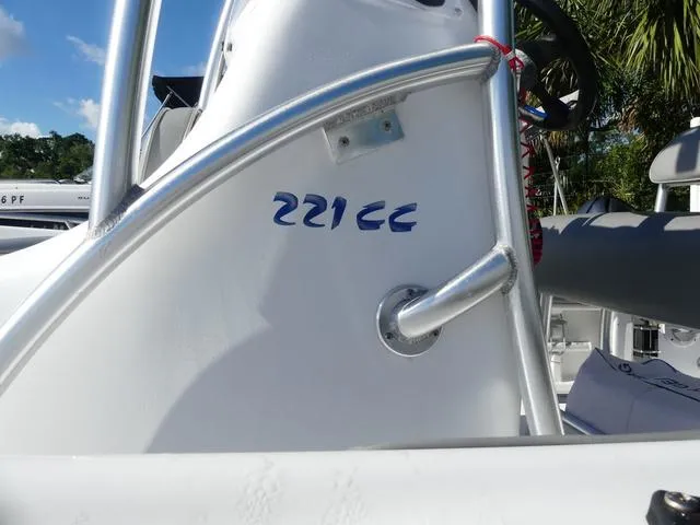 Slide: The Image of Glasstream 221 CC 2012 - 3